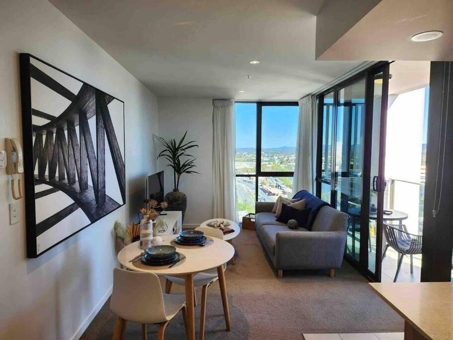 Broadbeach Business Or Leisure โกลด์โคสต์ ภายนอก รูปภาพ